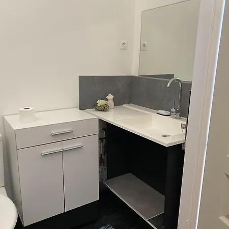 La Domus Lemaitre 9 - Parking - Tv - Wifi - Belgique